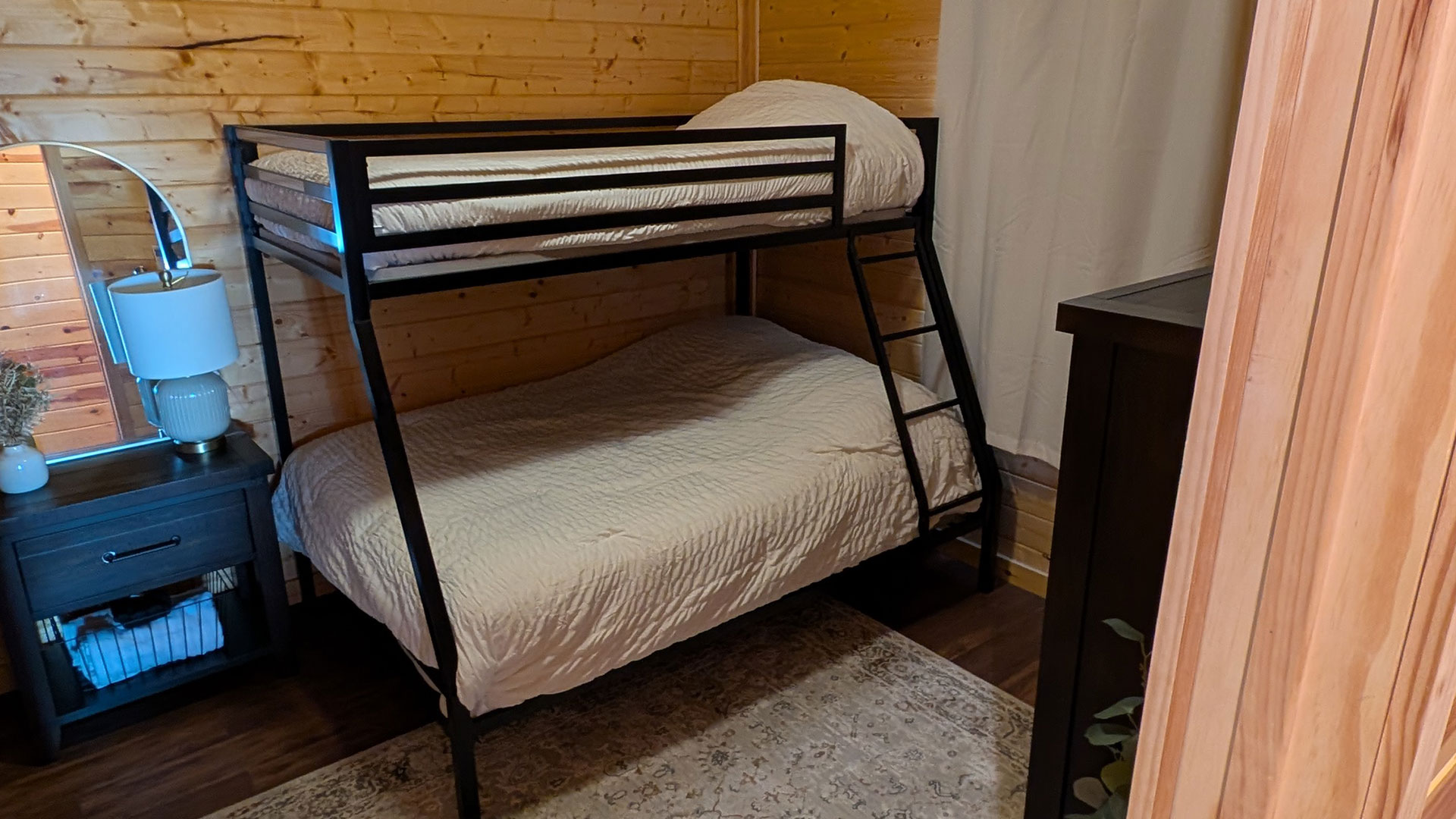 Mountain Top Memories - Bridal Cabin